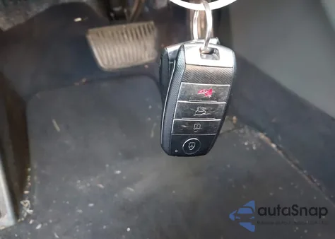 2016 Kia Sorento 3.3L Sx from USA, damaged, VIN 5XYPKDA57GG146717